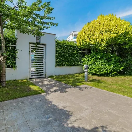 アパート Orlowo Park With Spacious Terrace & Winter Garden By Renters