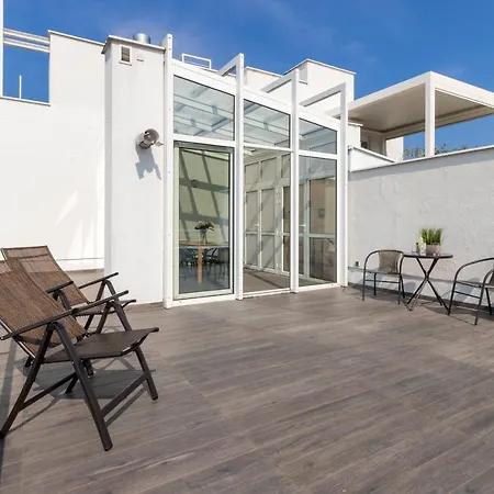 アパート Orlowo Park With Spacious Terrace & Winter Garden By Renters *